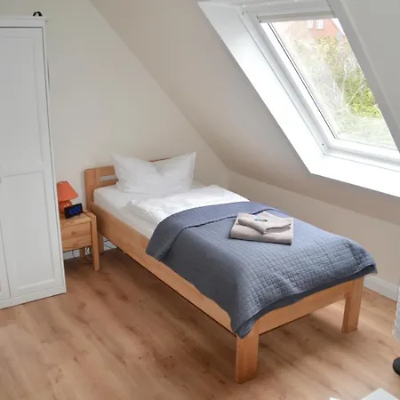 Отель Suedstrand Amrum 3*